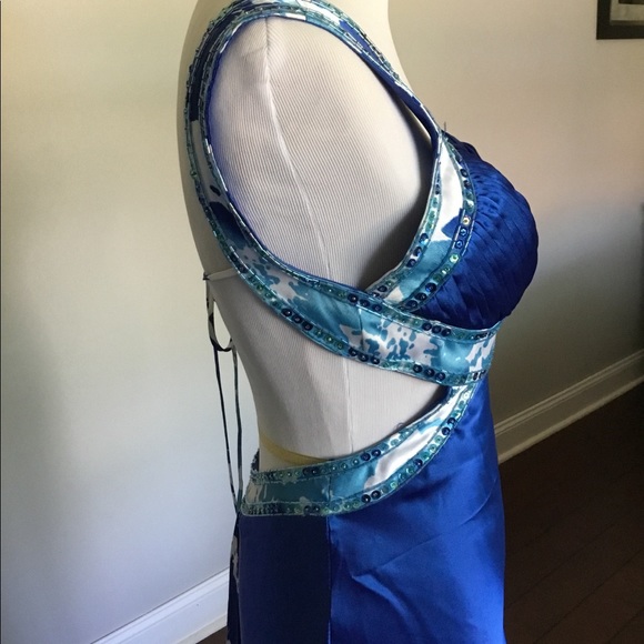 NWOT Prom BodyCon Backless, Cutout, HOT - Picture 8 of 8